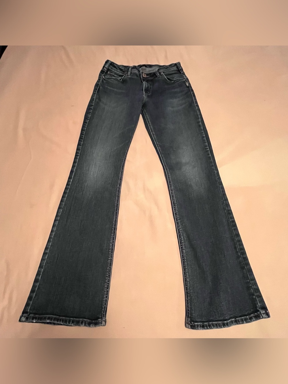 Silver Jeans Avery Slim Boot Women's Jeans in Blue Wash